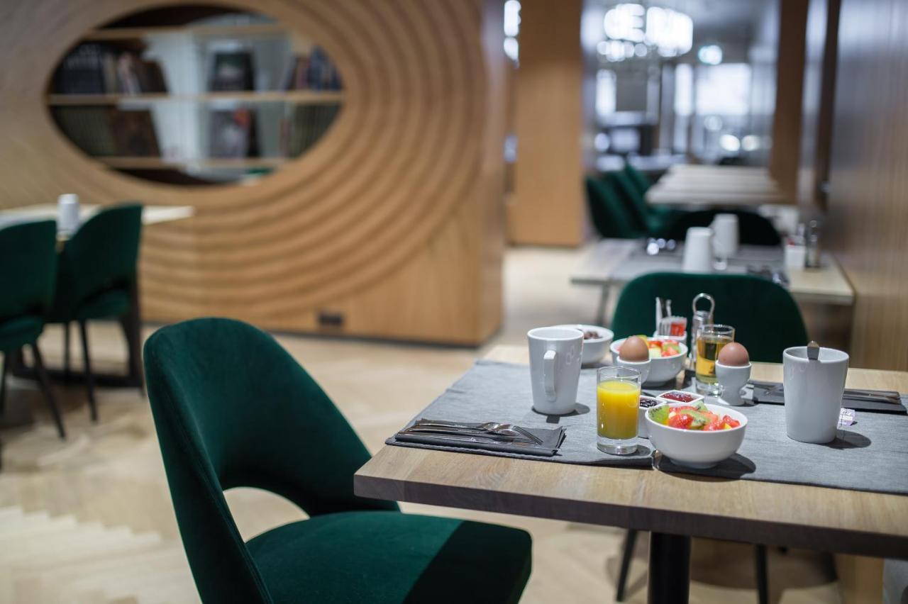 9Hotel Paquis Женева Екстериор снимка